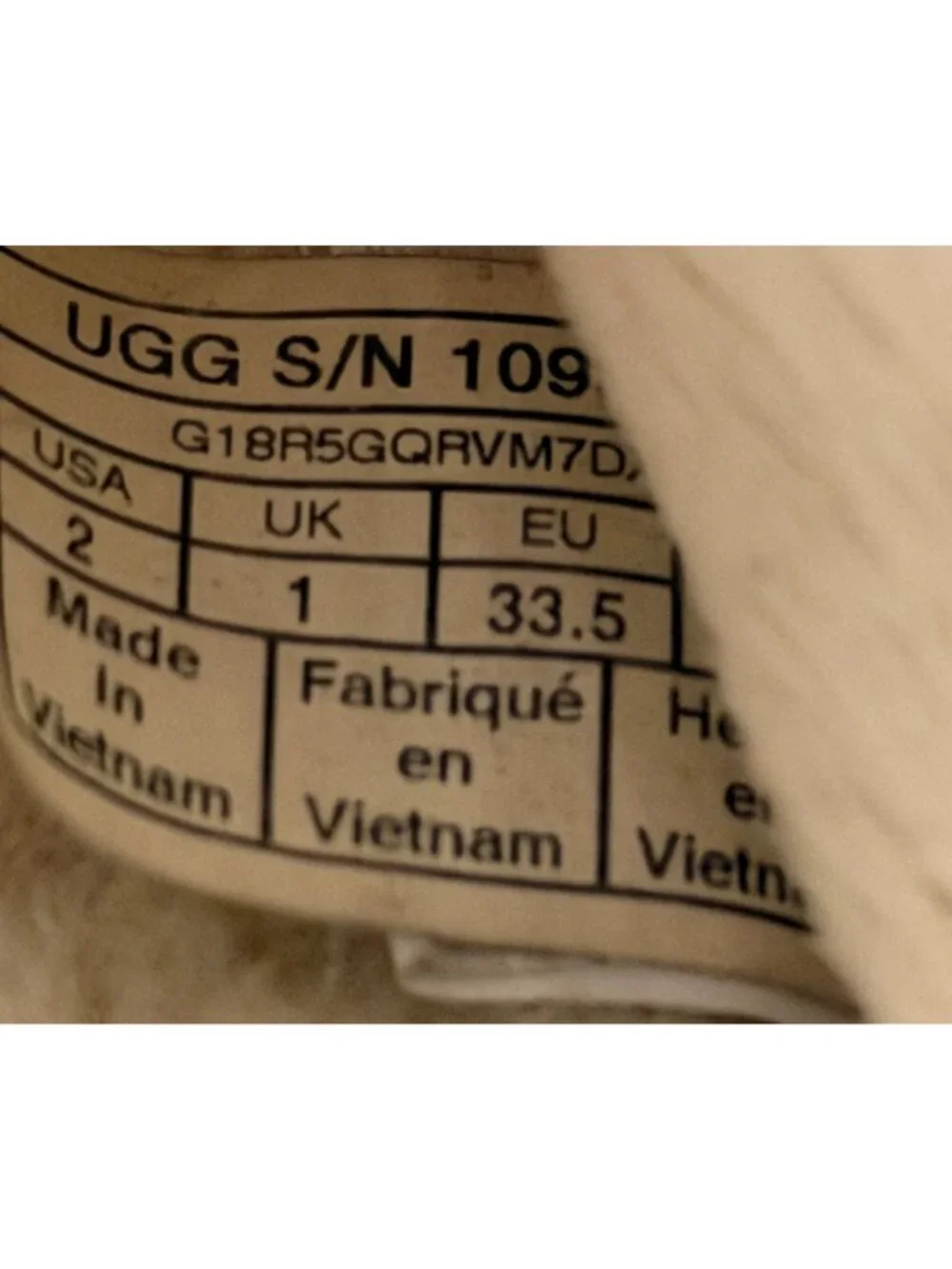 UGG Fluff Yeah Ivory Cream Slide Slipper GIRLS Kids Youth Size 2 Logo Strap 33.5